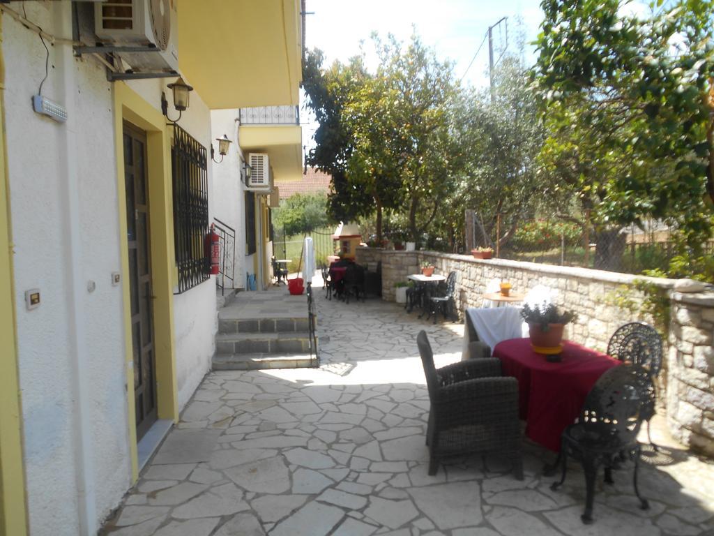 Melios Rooms Petalídhion Eksteriør bilde